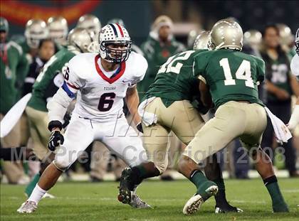 Thumbnail 1 in Tesoro vs. Poly (CIF SS PAC-5 Final) photogallery.