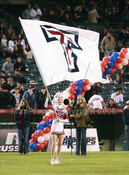 Thumbnail 2 in Tesoro vs. Poly (CIF SS PAC-5 Final) photogallery.