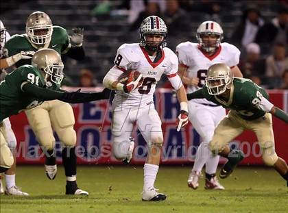 Thumbnail 1 in Tesoro vs. Poly (CIF SS PAC-5 Final) photogallery.