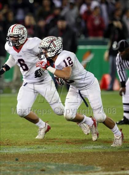 Thumbnail 2 in Tesoro vs. Poly (CIF SS PAC-5 Final) photogallery.
