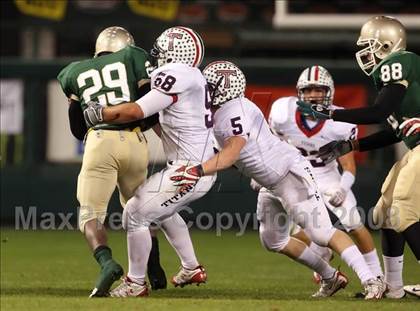 Thumbnail 3 in Tesoro vs. Poly (CIF SS PAC-5 Final) photogallery.