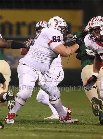 Thumbnail 3 in Tesoro vs. Poly (CIF SS PAC-5 Final) photogallery.