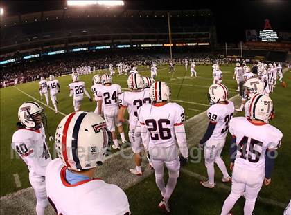 Thumbnail 3 in Tesoro vs. Poly (CIF SS PAC-5 Final) photogallery.