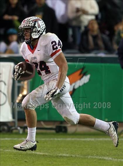 Thumbnail 1 in Tesoro vs. Poly (CIF SS PAC-5 Final) photogallery.