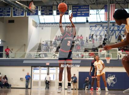 Thumbnail 1 in La Vega vs. Madisonville (UIL 4A Region 3 Final) photogallery.