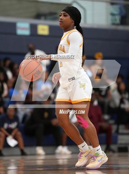Thumbnail 1 in La Vega vs. Madisonville (UIL 4A Region 3 Final) photogallery.