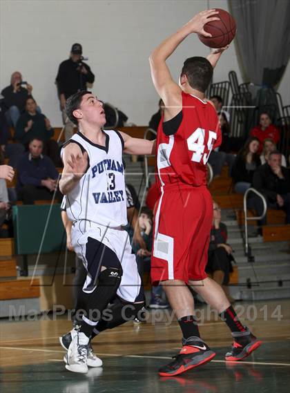 Thumbnail 2 in Putnam Valley vs Somers (7th Annual Putnam Challenge) photogallery.