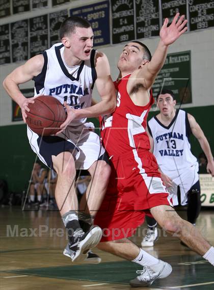 Thumbnail 2 in Putnam Valley vs Somers (7th Annual Putnam Challenge) photogallery.