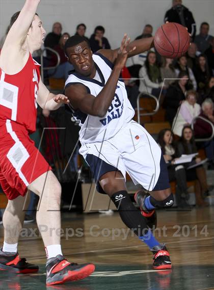 Thumbnail 3 in Putnam Valley vs Somers (7th Annual Putnam Challenge) photogallery.