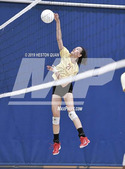 Thumbnail 1 in Woodrow Wilson vs. Woodbridge (Dave Mohs Classic) photogallery.