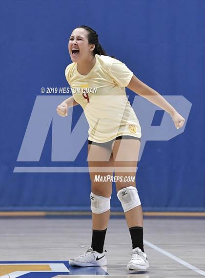 Thumbnail 2 in Woodrow Wilson vs. Woodbridge (Dave Mohs Classic) photogallery.