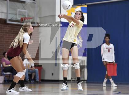 Thumbnail 3 in Woodrow Wilson vs. Woodbridge (Dave Mohs Classic) photogallery.