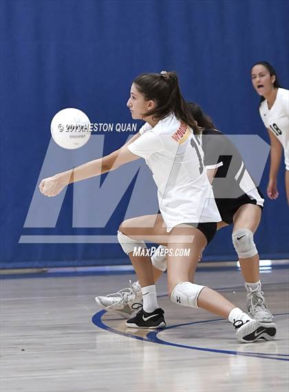 Thumbnail 2 in Woodrow Wilson vs. Woodbridge (Dave Mohs Classic) photogallery.