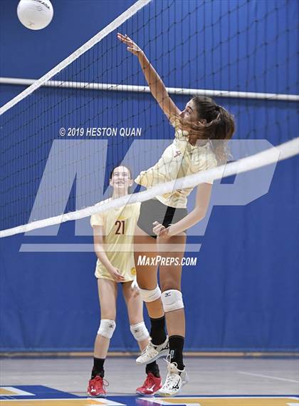 Thumbnail 1 in Woodrow Wilson vs. Woodbridge (Dave Mohs Classic) photogallery.