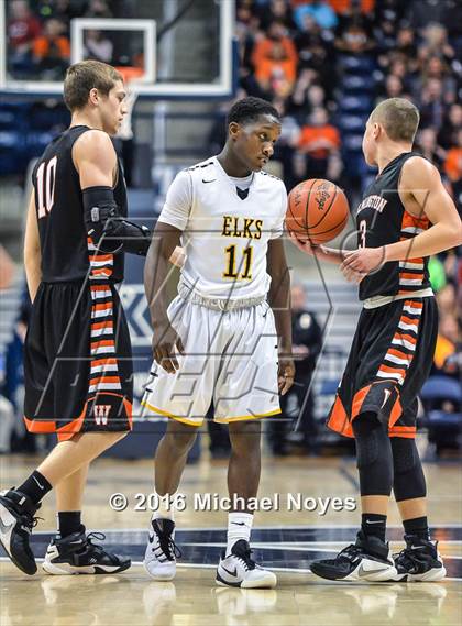 Thumbnail 1 in Wilmington @ Centerville (OHSAA Southwest Regional Final) photogallery.