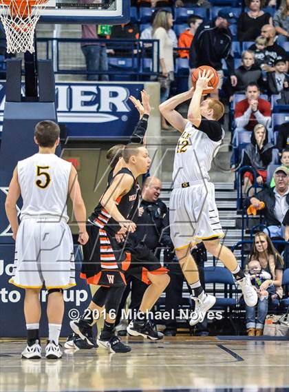 Thumbnail 3 in Wilmington @ Centerville (OHSAA Southwest Regional Final) photogallery.