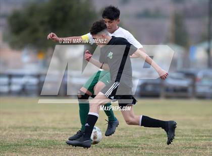 Thumbnail 2 in Royal vs. Moorpark  photogallery.