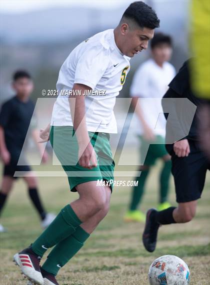 Thumbnail 3 in Royal vs. Moorpark  photogallery.