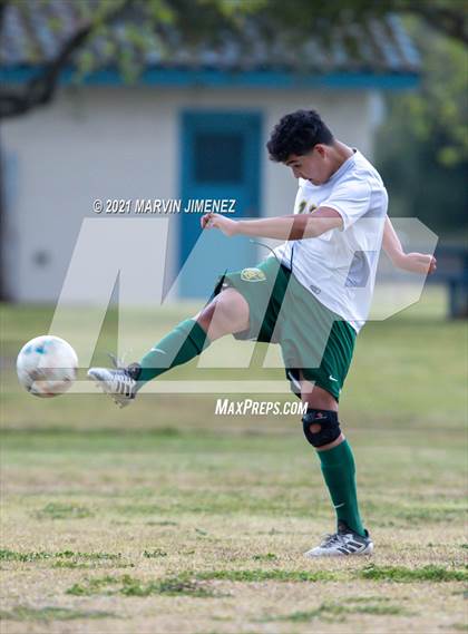 Thumbnail 2 in Royal vs. Moorpark  photogallery.