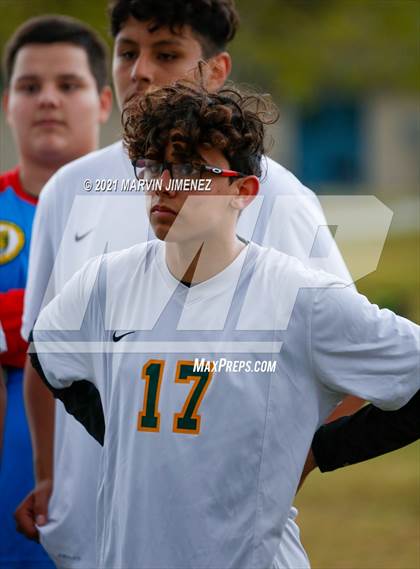Thumbnail 3 in Royal vs. Moorpark  photogallery.