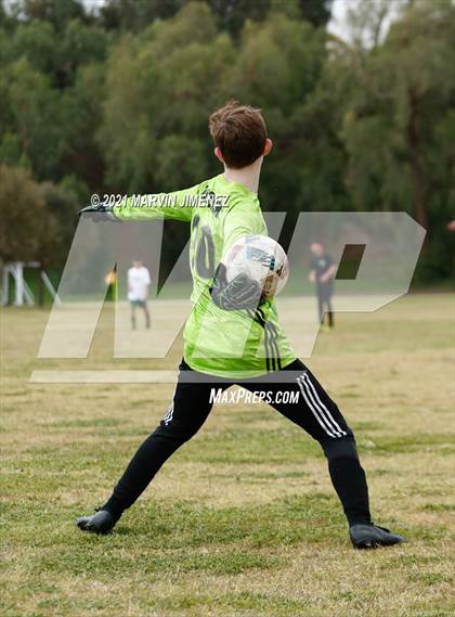 Thumbnail 2 in Royal vs. Moorpark  photogallery.
