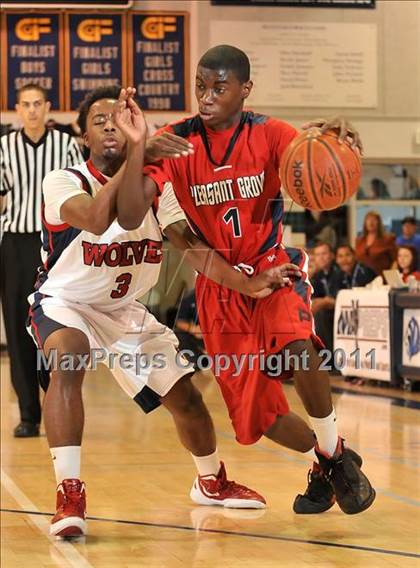 Thumbnail 3 in Pleasant Grove vs. King (MaxPreps Holiday Classic) photogallery.
