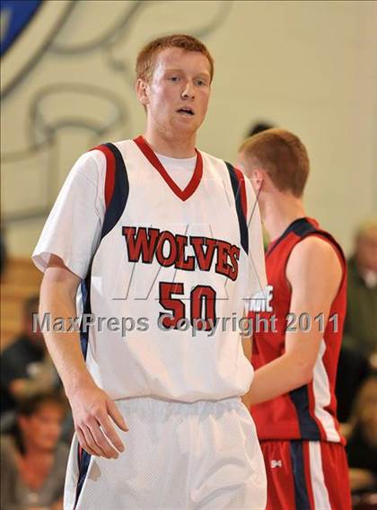 Thumbnail 1 in Pleasant Grove vs. King (MaxPreps Holiday Classic) photogallery.