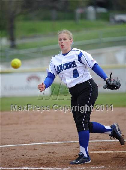 Thumbnail 2 in Churchill vs. Springfield photogallery.