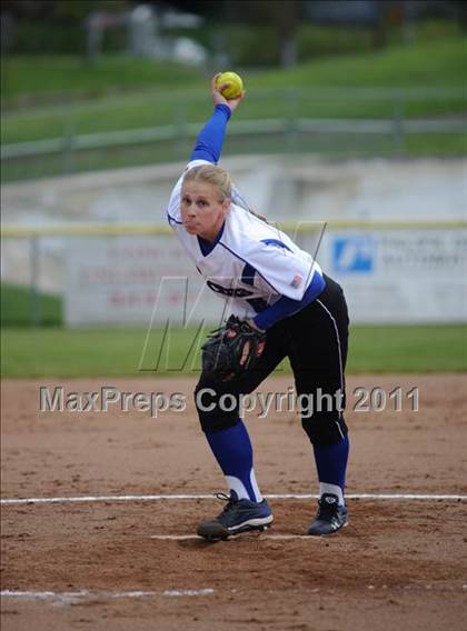 Thumbnail 2 in Churchill vs. Springfield photogallery.