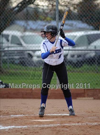 Thumbnail 3 in Churchill vs. Springfield photogallery.