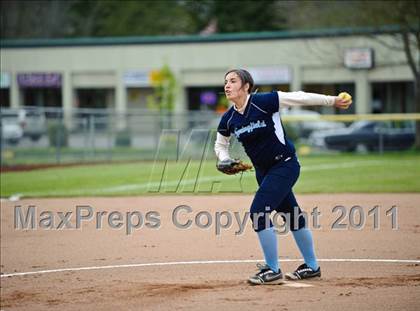 Thumbnail 3 in Churchill vs. Springfield photogallery.