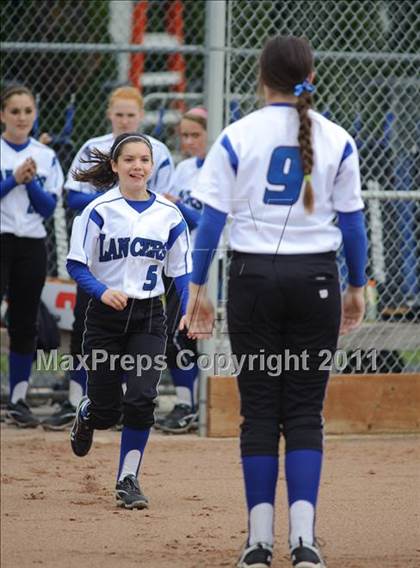 Thumbnail 3 in Churchill vs. Springfield photogallery.