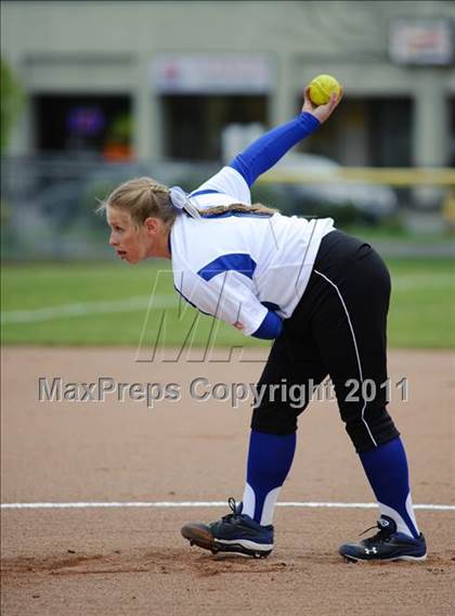 Thumbnail 3 in Churchill vs. Springfield photogallery.