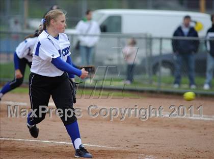 Thumbnail 3 in Churchill vs. Springfield photogallery.