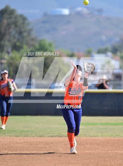 Thumbnail 3 in Steele Canyon @ Valhalla photogallery.