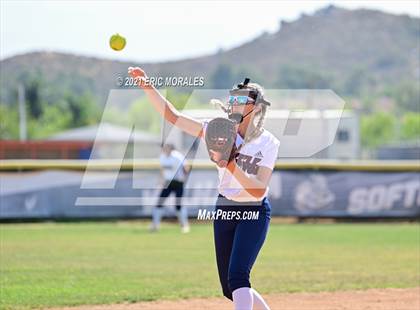 Thumbnail 3 in Steele Canyon @ Valhalla photogallery.