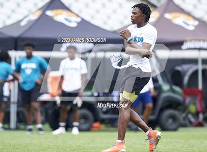 Thumbnail 3 in Lowndes vs Raines  (Jaguars Prep 11-On Tournament) photogallery.