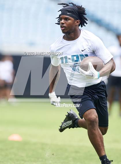 Thumbnail 2 in Lowndes vs Raines  (Jaguars Prep 11-On Tournament) photogallery.