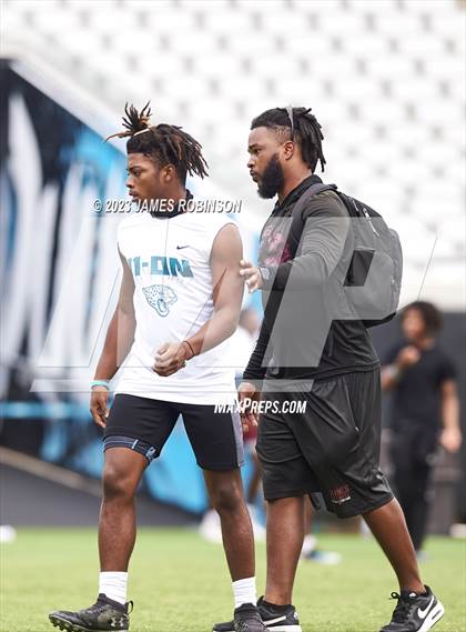 Thumbnail 2 in Lowndes vs Raines  (Jaguars Prep 11-On Tournament) photogallery.