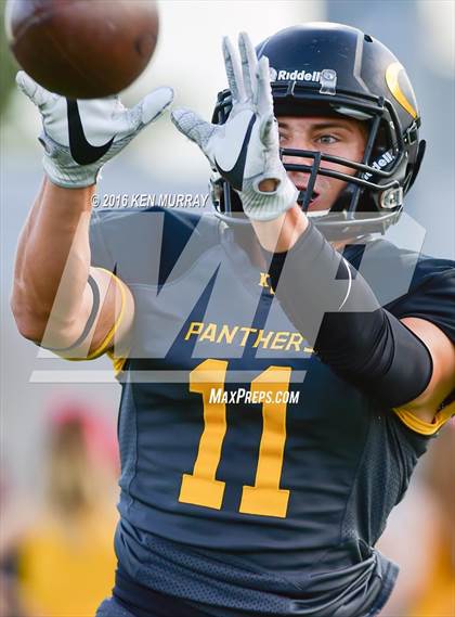 Thumbnail 3 in Northbrook vs Klein Oak photogallery.