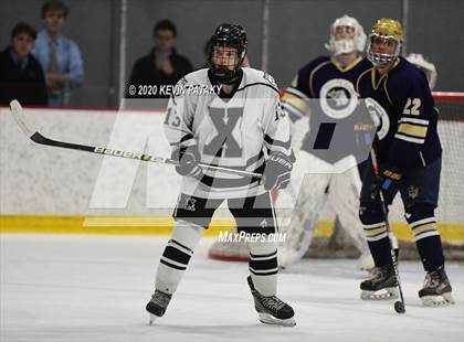 Thumbnail 2 in Notre Dame Catholic @ Xavier photogallery.