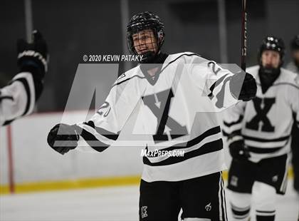 Thumbnail 3 in Notre Dame Catholic @ Xavier photogallery.