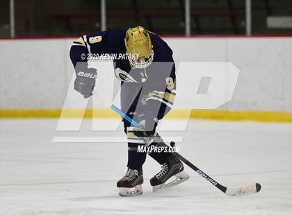 Thumbnail 2 in Notre Dame Catholic @ Xavier photogallery.