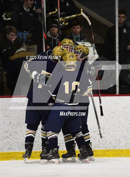 Thumbnail 3 in Notre Dame Catholic @ Xavier photogallery.