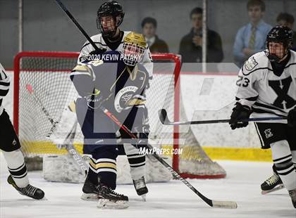 Thumbnail 1 in Notre Dame Catholic @ Xavier photogallery.
