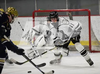 Thumbnail 3 in Notre Dame Catholic @ Xavier photogallery.