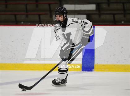 Thumbnail 3 in Notre Dame Catholic @ Xavier photogallery.