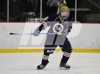 Thumbnail 1 in Notre Dame Catholic @ Xavier photogallery.
