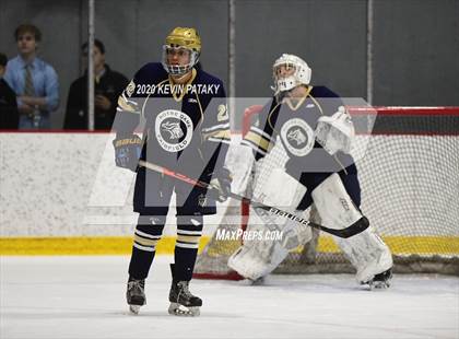 Thumbnail 3 in Notre Dame Catholic @ Xavier photogallery.