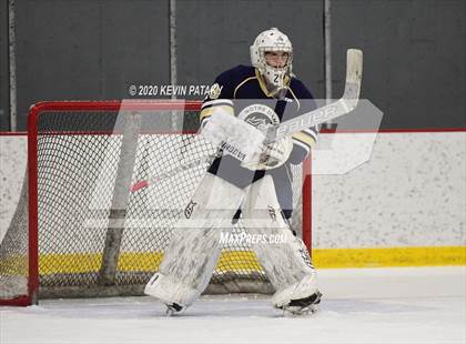 Thumbnail 3 in Notre Dame Catholic @ Xavier photogallery.